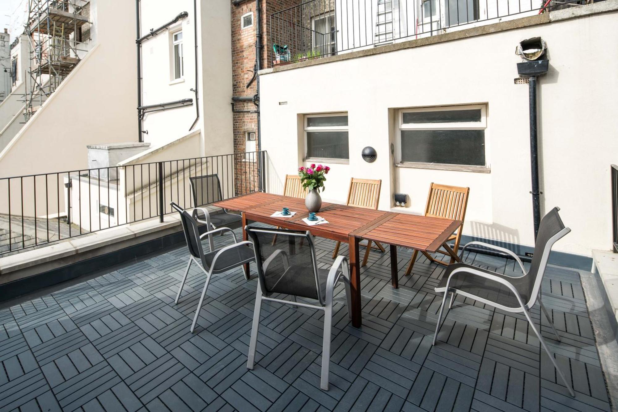 Roof Haven At Kensington Mews Apartment Лондон Екстериор снимка